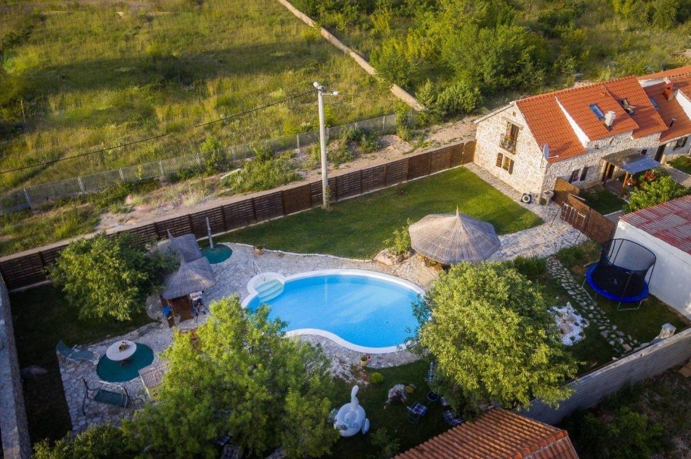 Charmante Ferienvilla Krka in Dalmatinisches Zagora