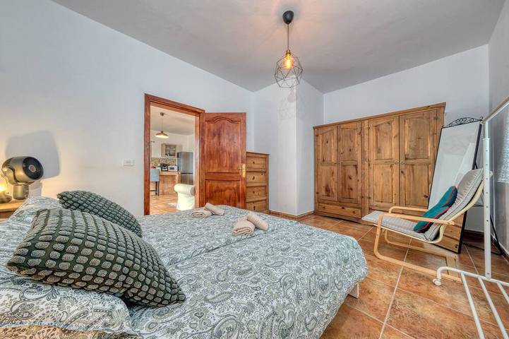 NoPasaNada: apartmento privado el Hierro, vistas al jardín in Tinajo, Timanfaya