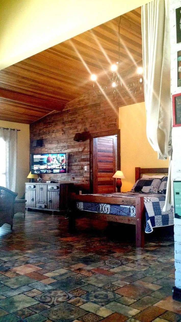 Casas e apartamentos de temporada para 6 pessoas, com vista e balcão em Cunha