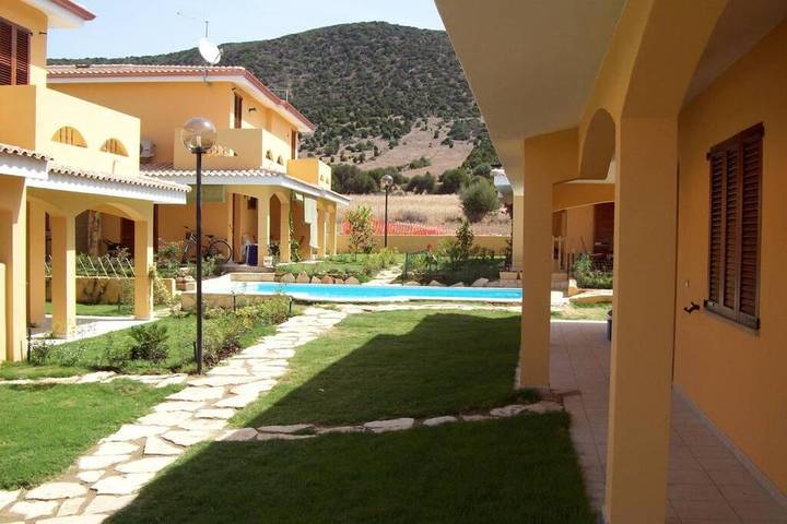 Villa per 4 persone, con piscina e giardino nonché balcone e panorama - 1