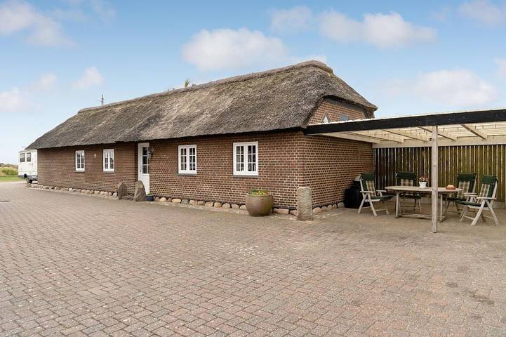 Ferienwohnung für 4 Personen, mit Garten und Sauna in Hvide Sande