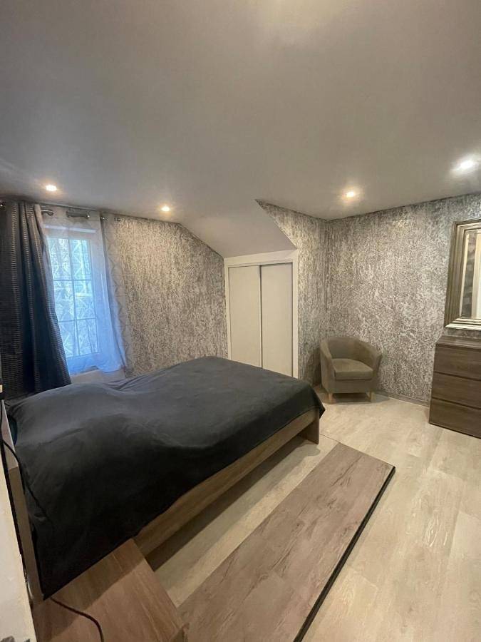 Gîte pour 6 personnes, avec terrasse à La Chaussée-Saint-Victor - 2