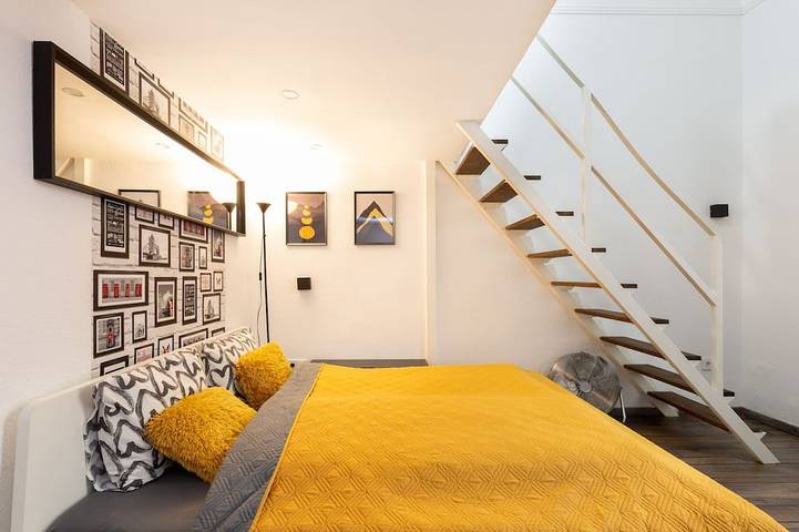 Ganze Wohnung, ⭐7 Zimmer-15 Bäder ☕Kostenloses Bier & Frühstück ❤️Klimaanlage in Budapest, Danube-Ipoly National Park