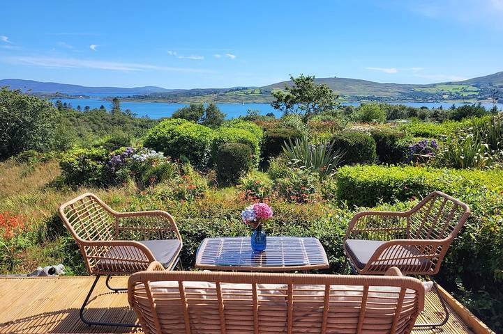 Cottage for 8 people, with Terrace and Garden in County Cork