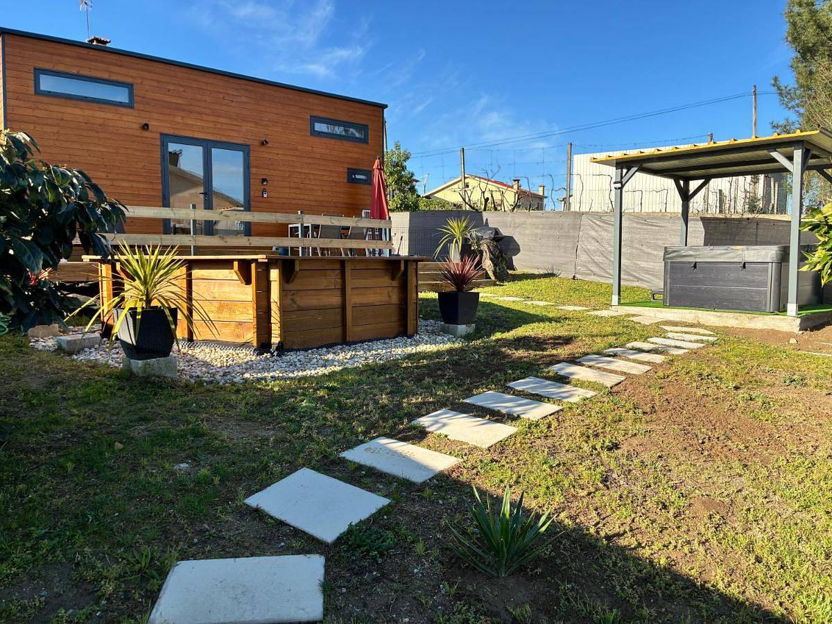 Sublime Tiny House avec piscine et jacuzzi privé près de Braga in Bico, Distrito de Braga