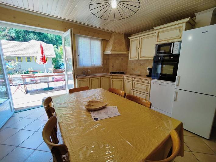 Gîte pour 5 personnes, avec terrasse et vue, animaux acceptés à Le Lauzet-Ubaye - 2