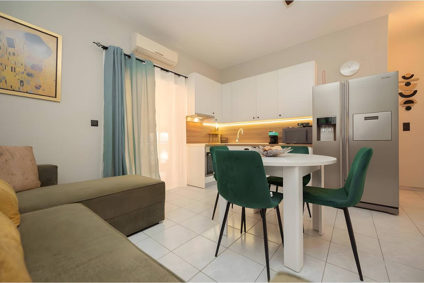 Appartamento intero, Appartamento 'Cozy Stay' con balcone, Wi-Fi e aria condizionata in Preveza, Preveza unità periferica