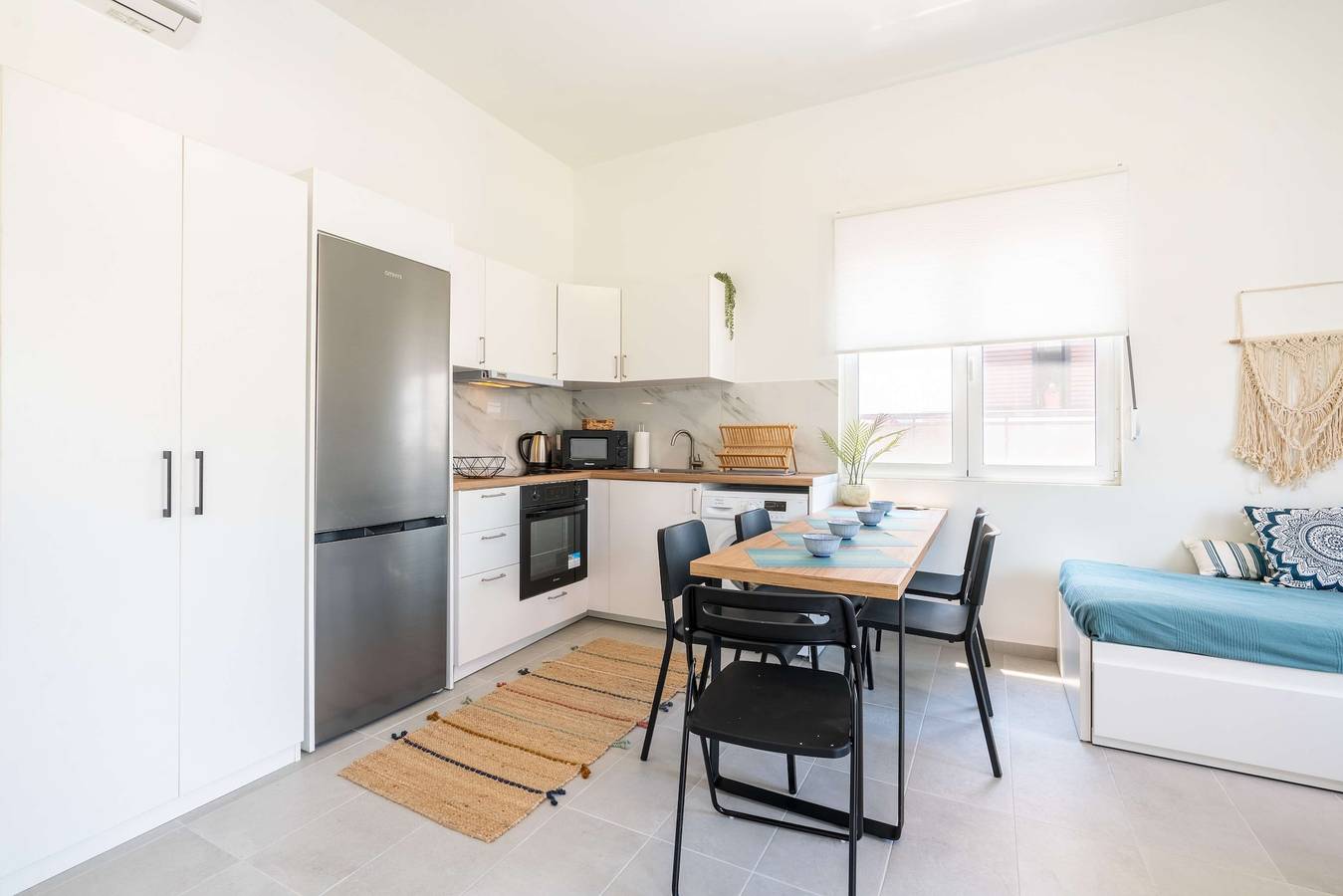 Hel leilighet, Apartment 'Evan Suites No 4' with Balcony, Wi-Fi and Air Conditioning in Rhodos City, Rhodos
