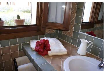 Agriturismo per 3 Persone in Loiri Porto San Paolo, Barbagia, Foto 1