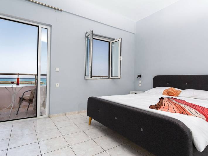 Gîte pour 10 personnes, avec balcon et piscine dans Gouves - 3