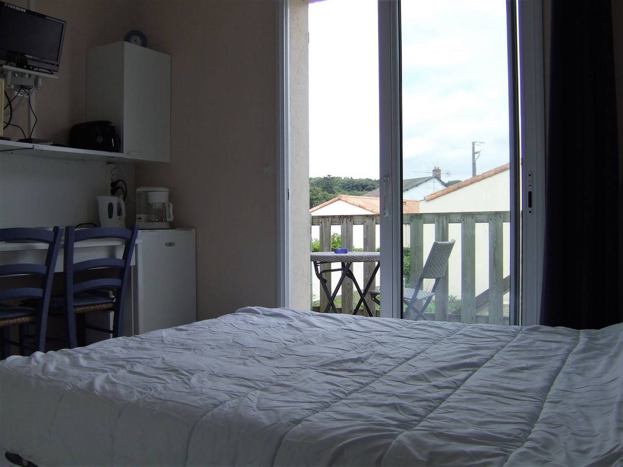 Studio entier, Studio 2 personnes in Chambretaud, Vallée de la Loire