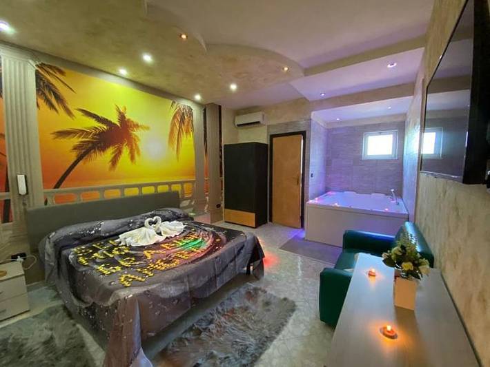 Appartamento per 2 persone, con Terrazza e Idromassaggio nonché Giardino a Villaricca