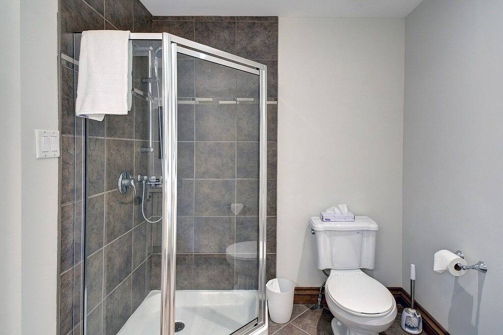 Luxuriöses 3/4 Schlafzimmer am La Bete Golfplatz, Mont Tremblant in Mont-Tremblant