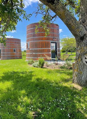 Chambre d’hôte pour 2 personnes, avec vue et jardin à Saint-Vincent-de-Pertignas