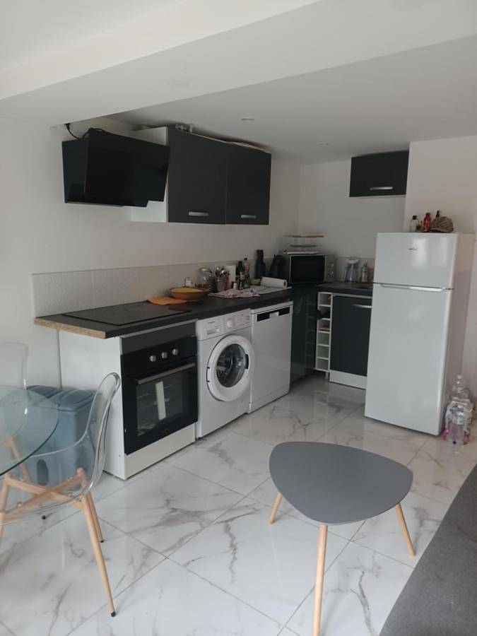 Gîte pour 3 personnes, avec terrasse à Savigny-sur-Orge - 2