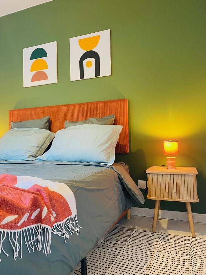 Gîte pour 3 personnes, avec jardin ainsi que jacuzzi et terrasse à Lunel - 2