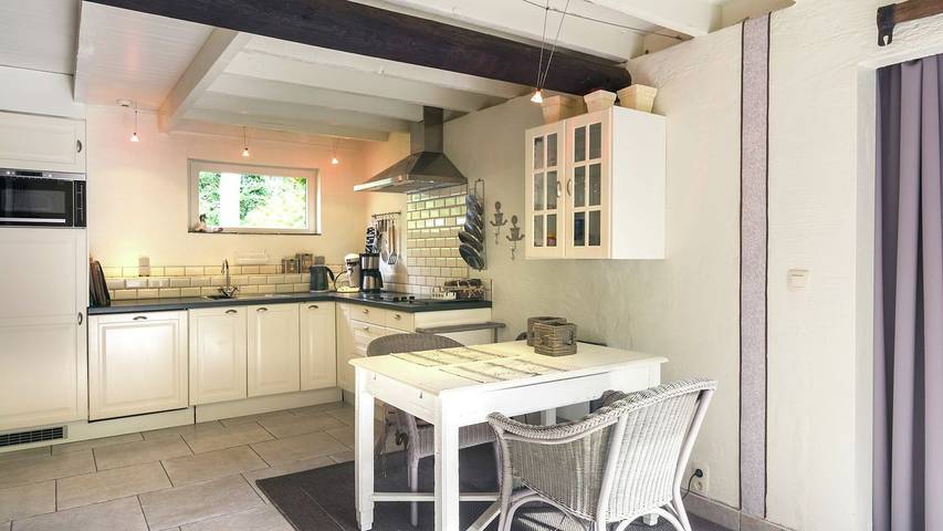 Location de vacances pour 3 personnes, avec jardin à Zedelgem - 3