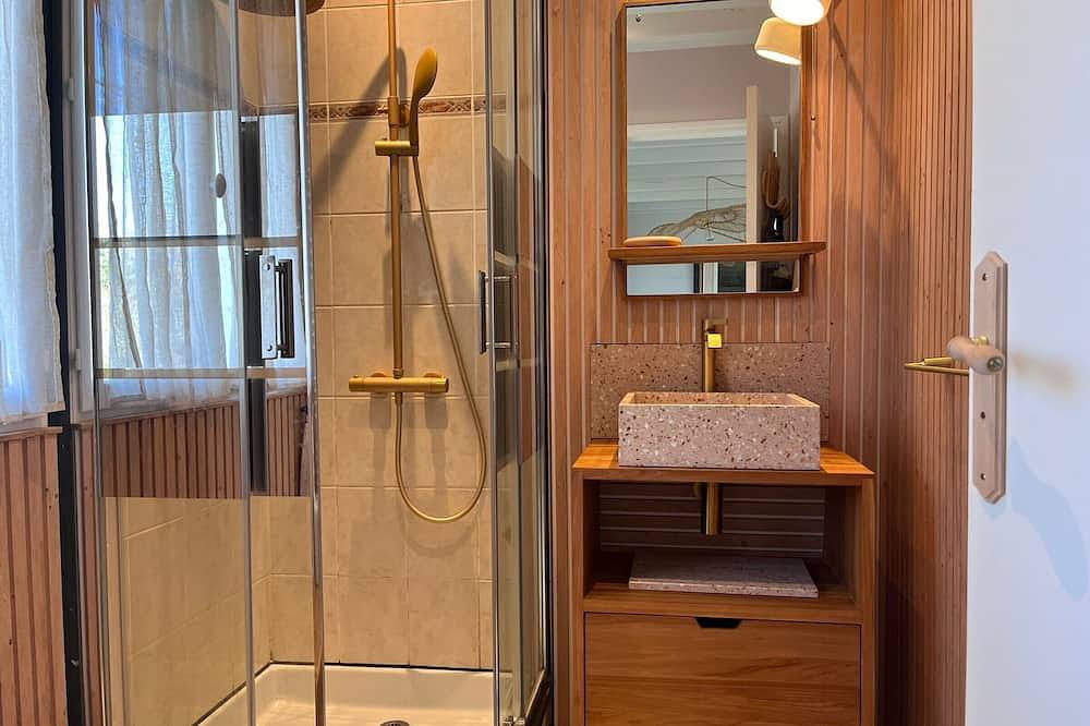 Charming house near beach in Groix, 2 bedrooms in Groix, Côte des Mégalithes