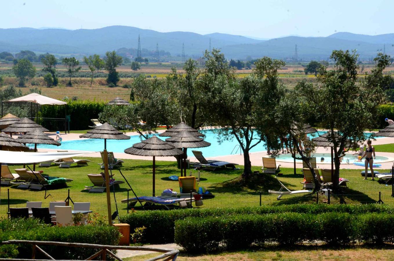 Hotelapartment mit Außenpool und Klimaanlage  in Campiglia Marittima, Etruskische Küste