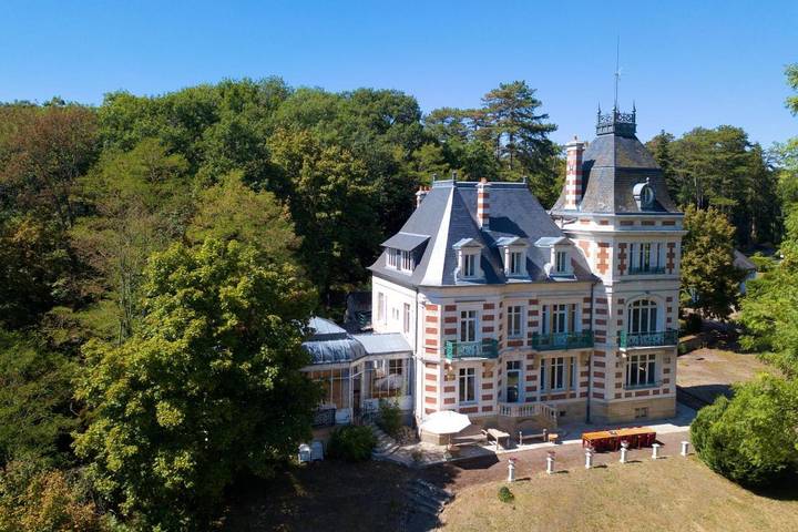 Location de vacances pour 10 personnes, avec jardin et vue à Saint-Honoré-les-Bains - 3