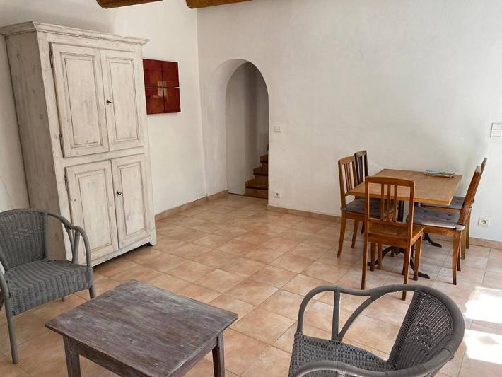 Gîte pour 3 personnes, avec jardin ainsi que vue et piscine, animaux acceptés à Carsan - 2