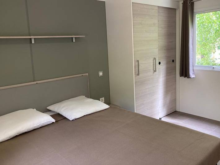 Camping pour 4 personnes, avec piscine et bassin pour enfant dans l' Ariège - 4