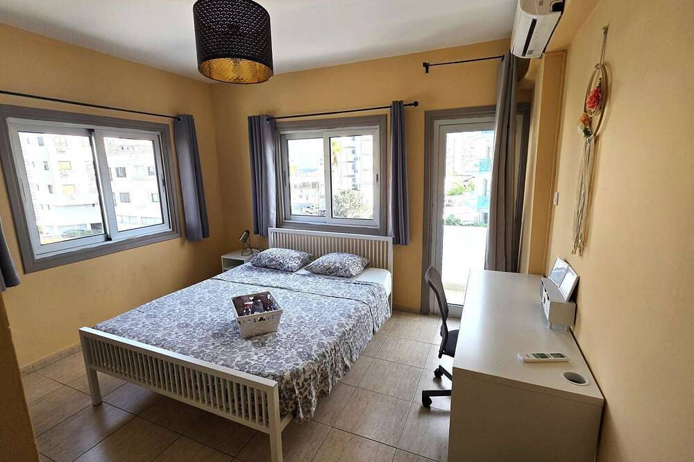 Ganze Wohnung, Spacious Lovely 3Br Apt | Near Center in Larnaka, Larnaca Bezirk