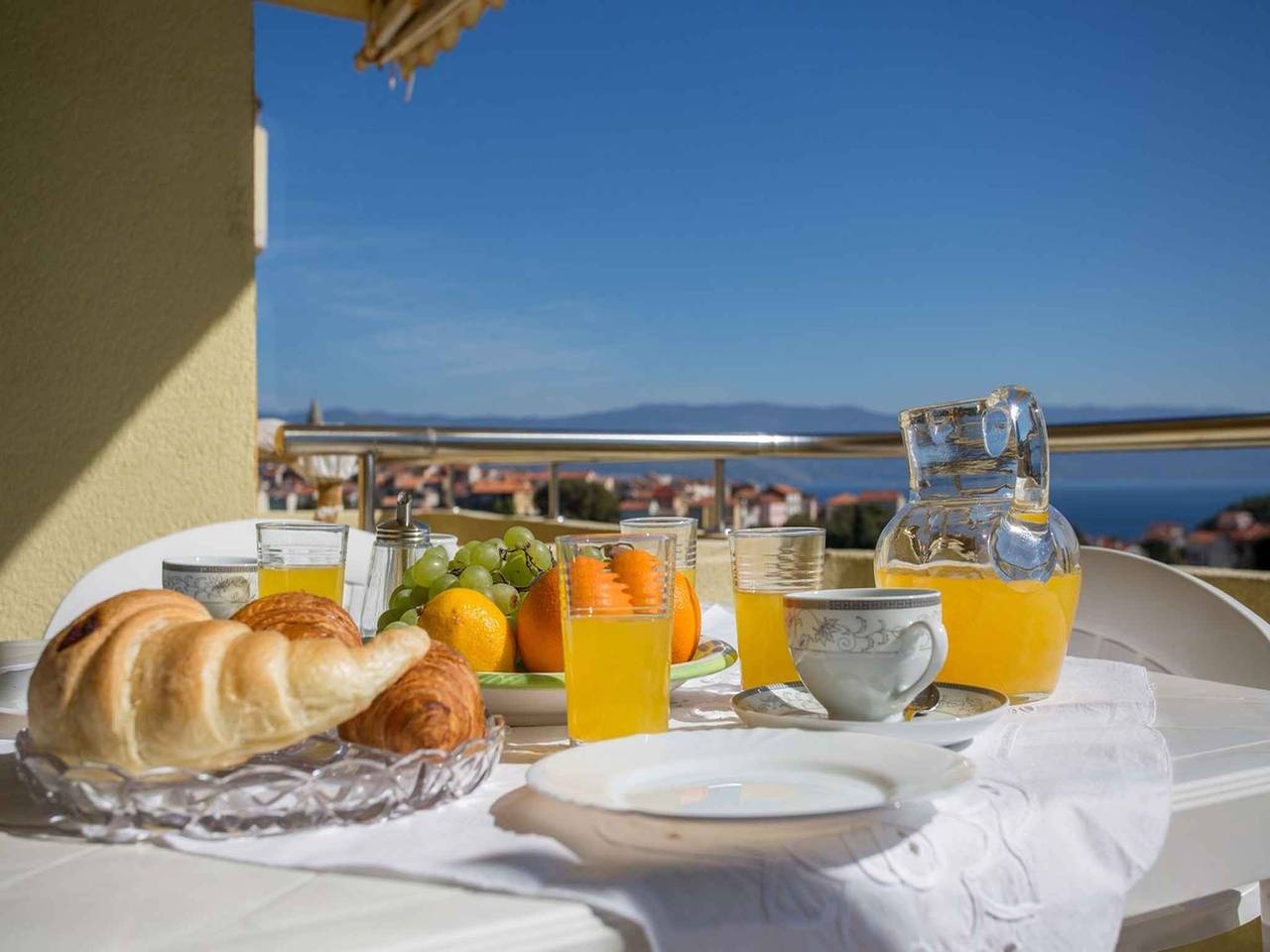Ganze Ferienwohnung, Ferienwohnung mit und Meerblick  in Vrbnik, Krk