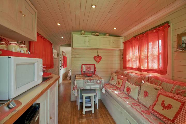 Gîte pour 4 personnes, avec terrasse ainsi que jacuzzi et sauna, animaux acceptés à Gèdre - 3