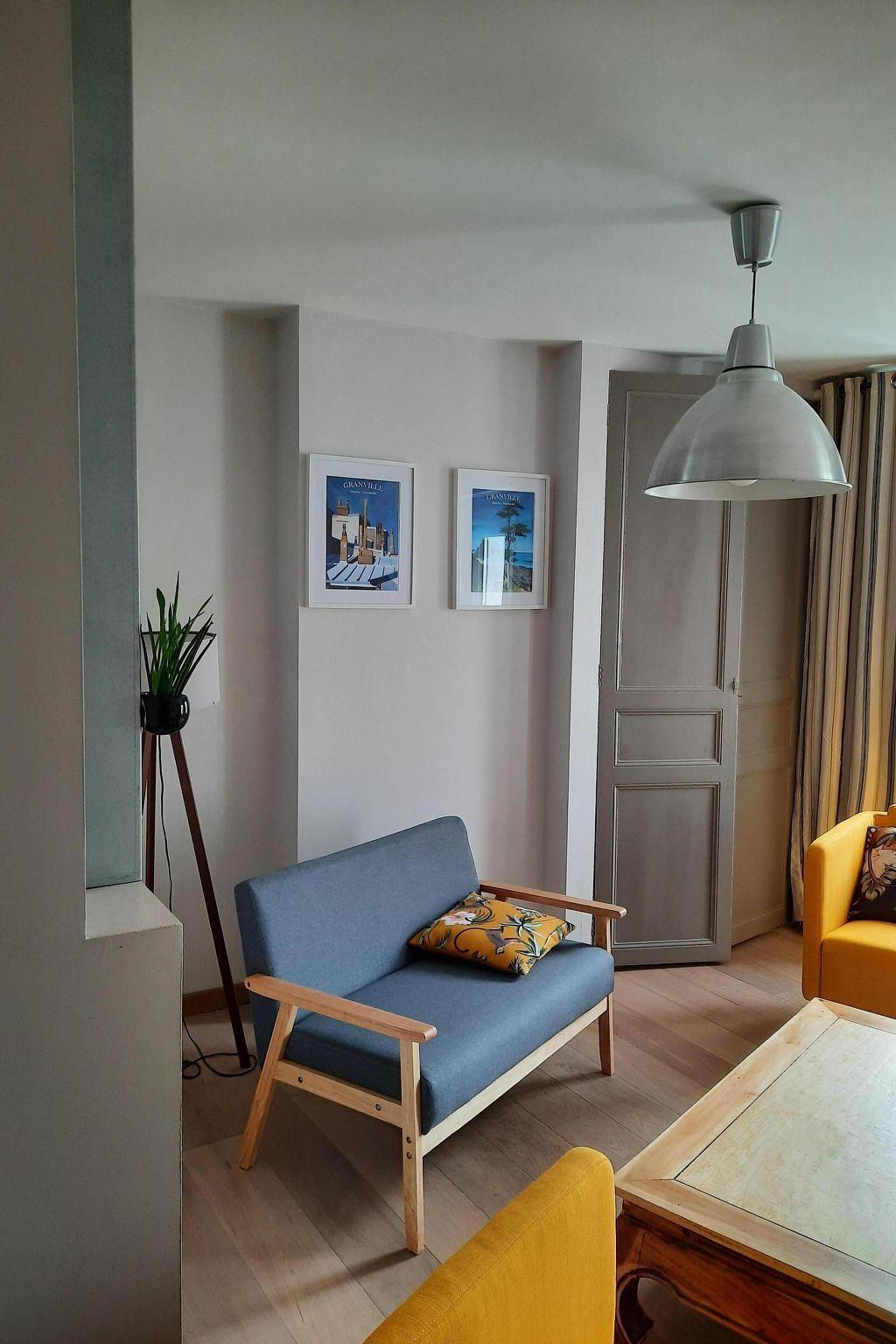 Entire apartment, Wohnung mit Privatparkplatz in Granville, Côte de la Déroute