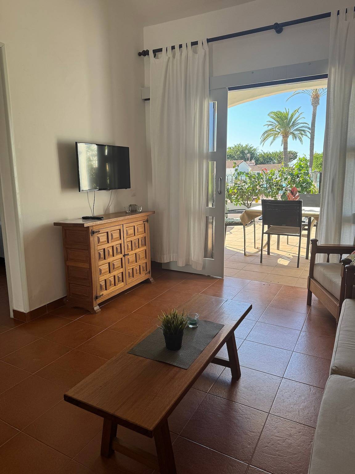 Ganze Wohnung, Ferienwohnung 'Los Porches K29' mit Gemeinschaftspool, privater Terrasse & Wlan in Maspalomas, San Bartolomé de Tirajana