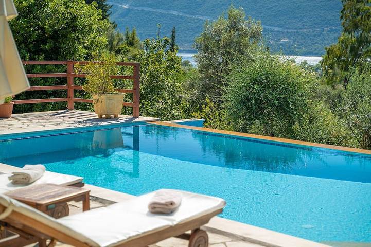 Villa für 4 Personen, mit Terrasse und Garten