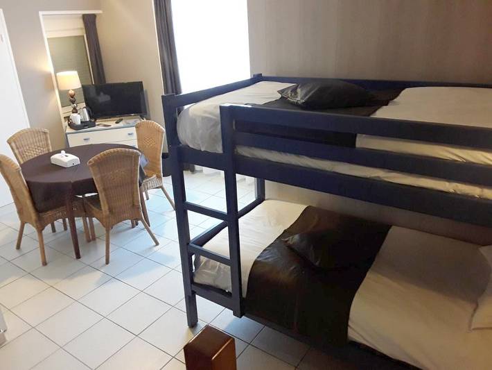 Hôtel pour 3 personnes, avec jardin, animaux acceptés dans Plage de la Joie - 4