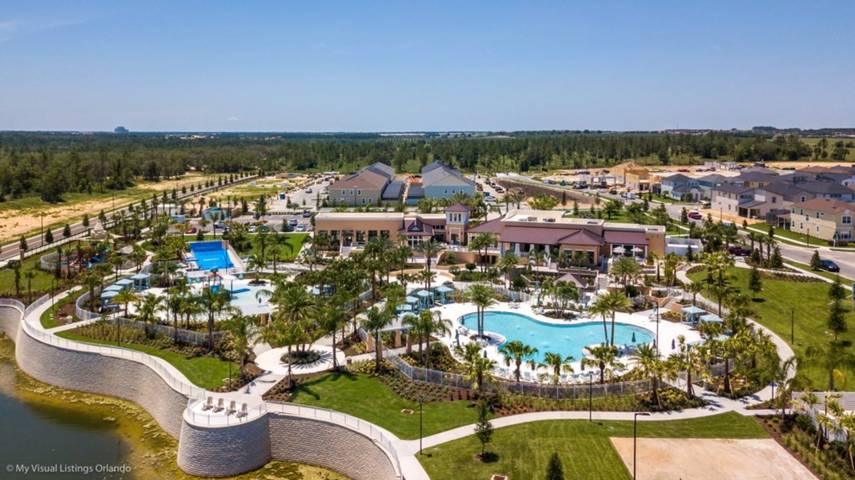 Vacation home for 10 people, with children pool and pool, kid friendly by Disney World