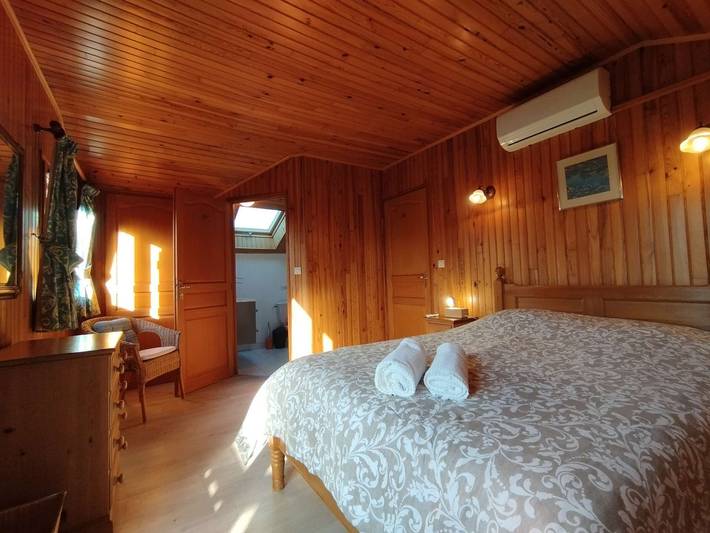 Chalet pour 6 personnes, avec jardin ainsi que piscine et terrasse, animaux acceptés dans le Lot - 4