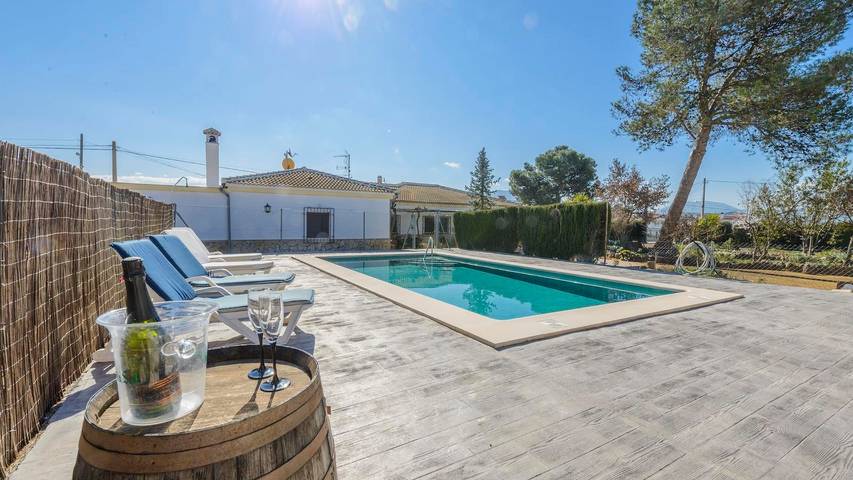 Chalet para 10 personas, con piscina y balcón/terraza - 1
