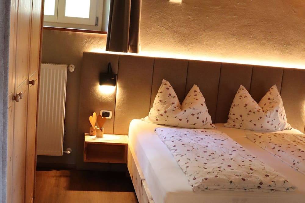 Geheel appartement, Newly renovated farmhouse, sunny location, great hiking opportunities nearby in Ega (Nova Ponente), Deutschnofen