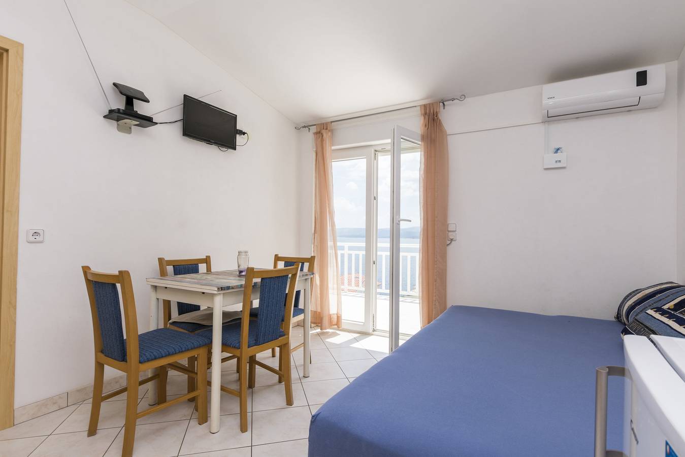 Ganze Wohnung, Apartments Katarina in Lokva Rogoznica, Omis-Riviera