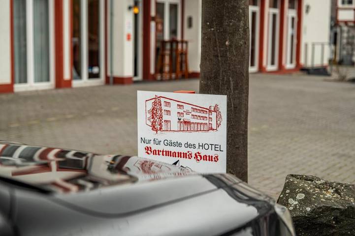 Hotel für 2 Personen, mit Terrasse und Ausblick in Dillenburg - 2