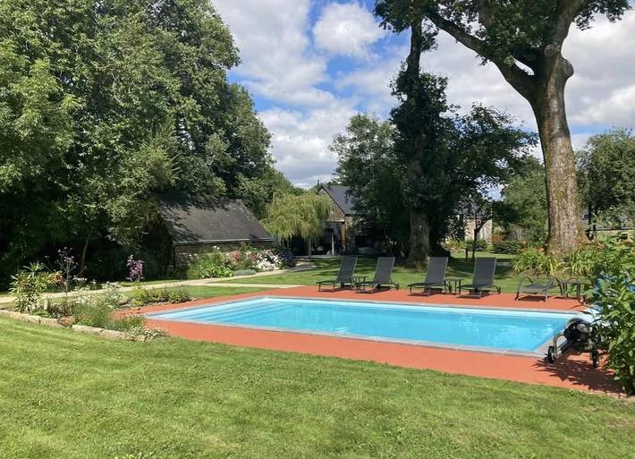 Gîte pour 4 personnes, avec jardin et piscine - 1