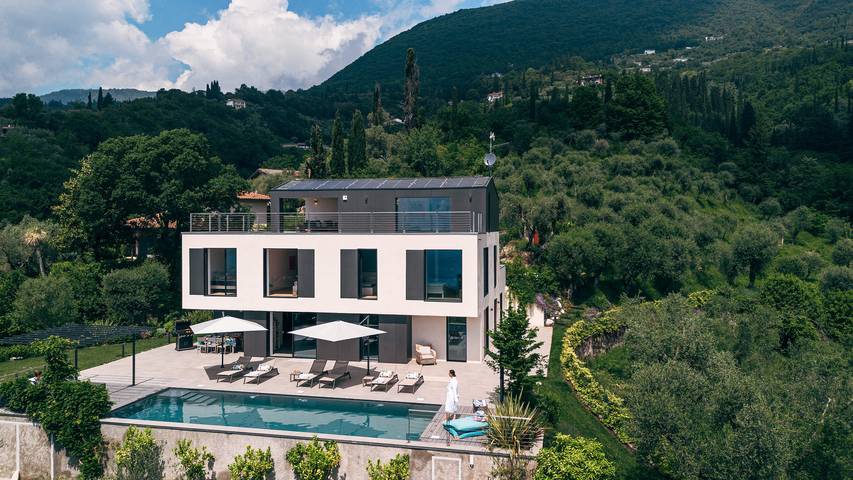 Villa für 8 Personen, mit Garten und Terrasse sowie Seeblick in Gardone Riviera - 2
