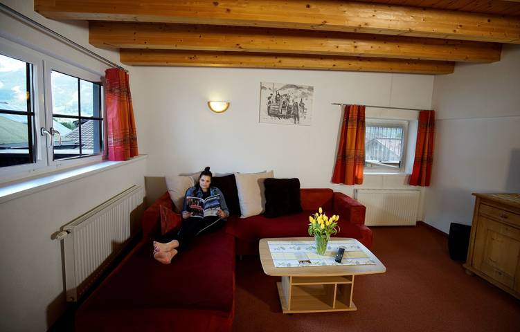 Ferienwohnung für 5 Personen, mit Ausblick und Garten in Lermoos - 4