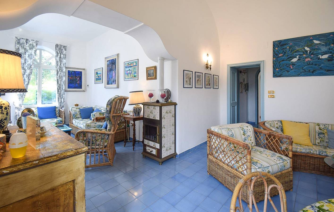 Reizendes Apartment in Anacapri mit WLAN, Terrasse und Parkplatz – 400 m vom Stadtzentrum entfernt in Anacapri, Neapel Provinz