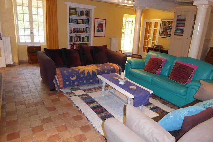 Maison de campagne pour 8 personnes, avec jardin ainsi que terrasse et piscine à Rognonas - 3