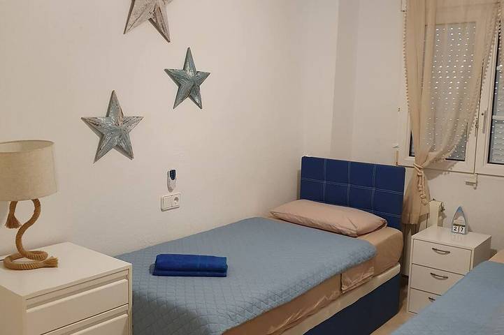 Belle maison de 2 chambres à Los Dolses, à proximité des restaurants et des magasins. in Orihuela, Costa Blanca