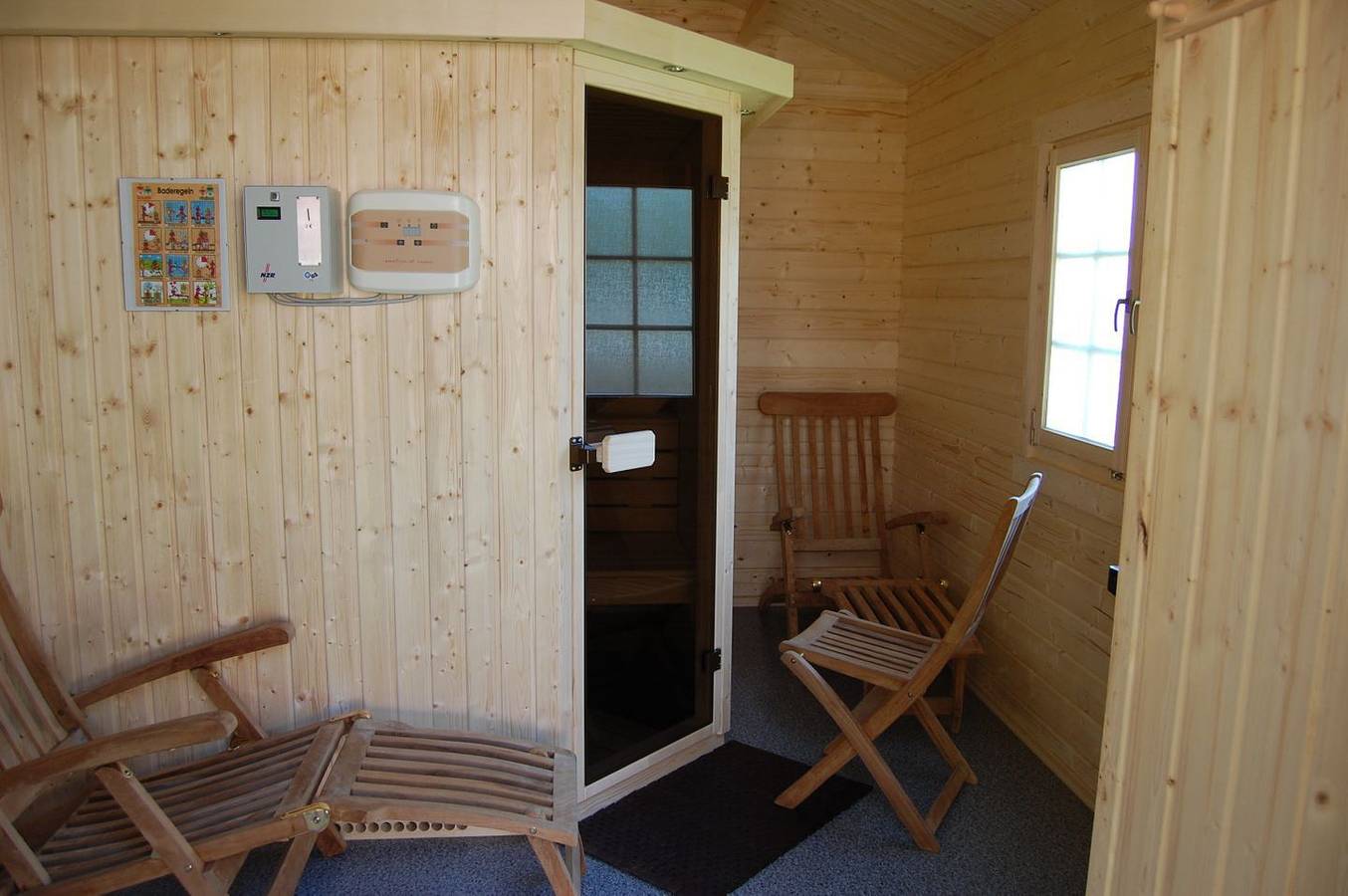 "Hofmanns Kajüte": Komfortables Ferienhaus mit privatem Wellnessbereich in List in List (Sylt), Sylt