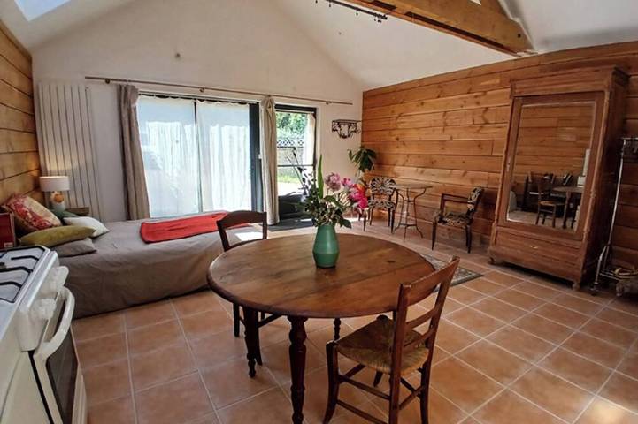Gîte pour 4 personnes dans Treigny-Perreuse-Sainte-Colombe - 3