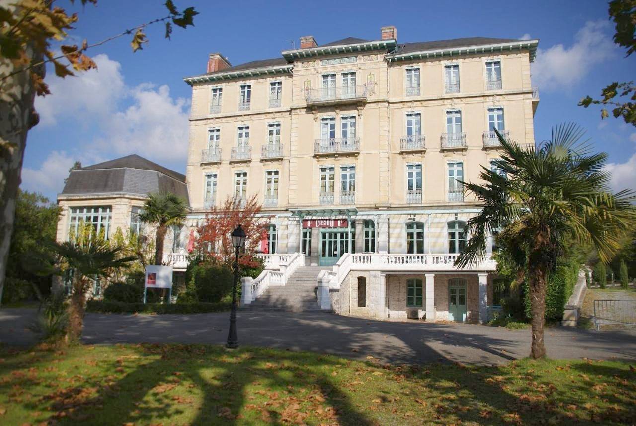 Hôtel du Parc in Salies-de-Béarn, Béarn