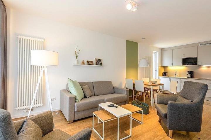Ferienwohnung für 5 Personen, mit Pool und Sauna sowie Terrasse in Bensersiel