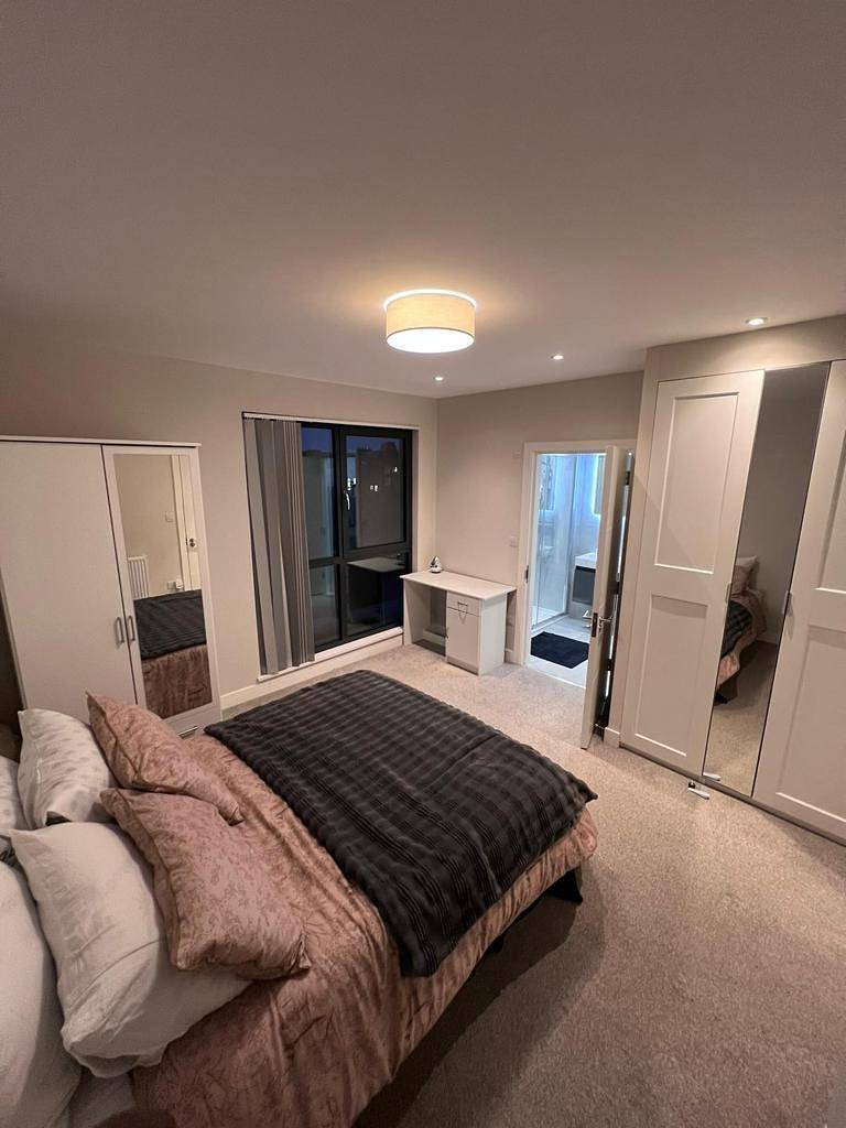 Entire holiday apartment, 3Br-3Bath-Central London-Parking-Petsok-Fireplace in Bethnal Green, London